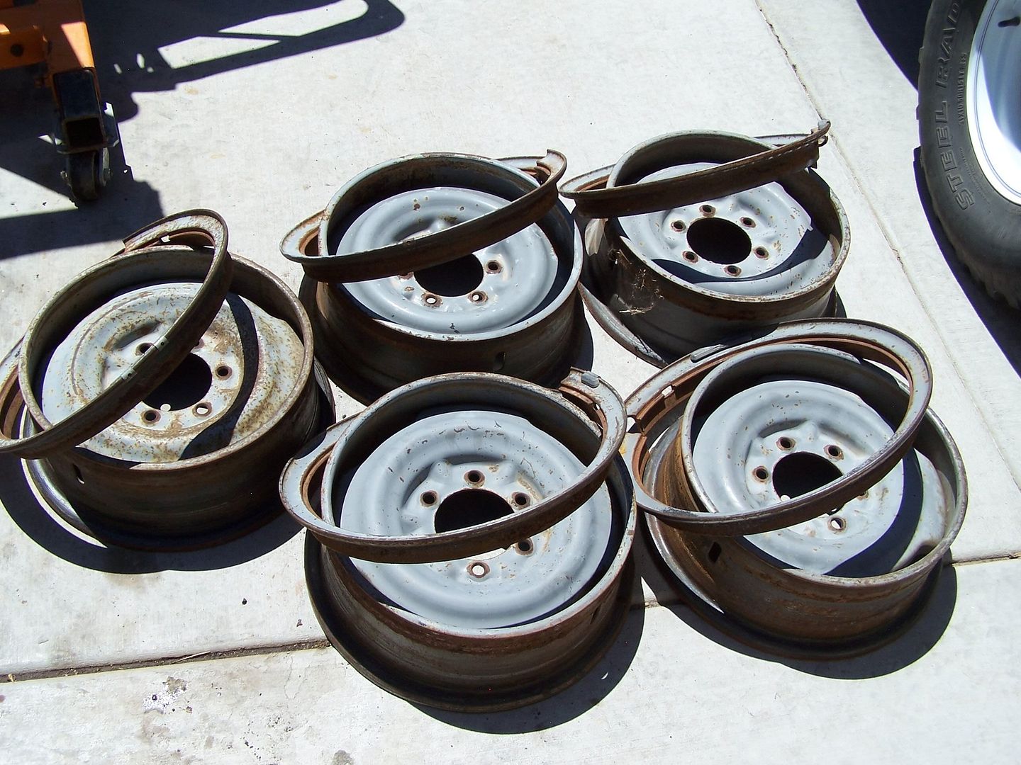 For Sale (5) Aussie "Split" rims IH8MUD Forum